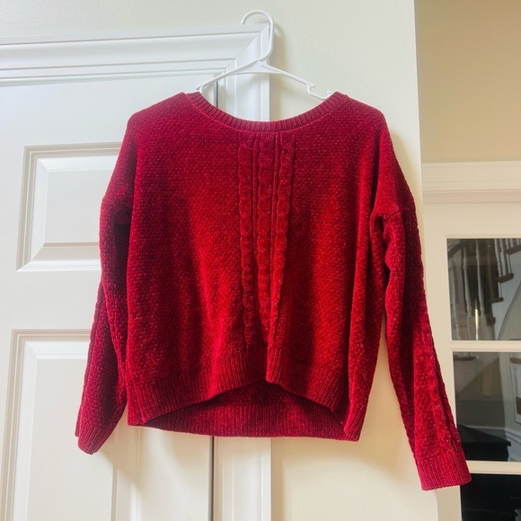 Sweaters - Chic Red Women's Crew Neck Sweater